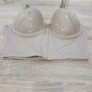 26.4007 - Croped 12 Barbatanas com Renda